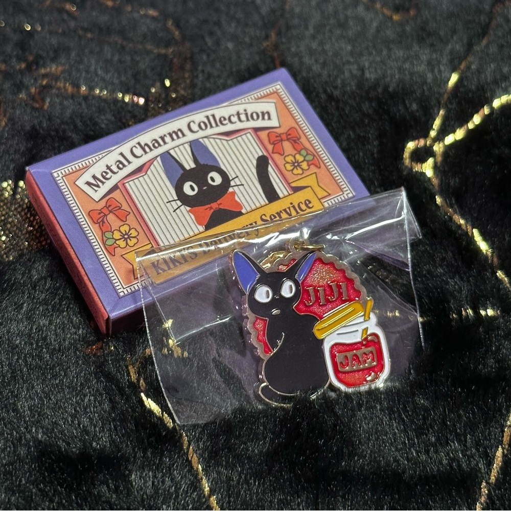 Studio Ghibli Kiki’s Delivery Service Japan Exclusive Enamel Metal Charm Blind B